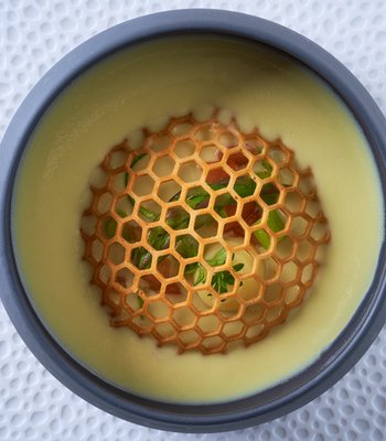 esk Modern Art menu - Zážitková restaurace v Praze